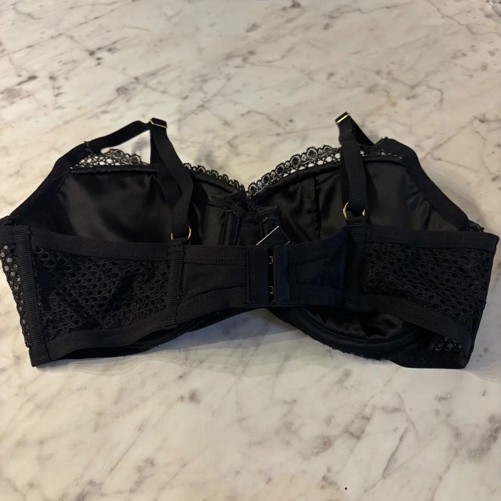 VICTORIAS SECRET Women‎ Black Lace Plunge Bra 36D Underwire Sexy Sheer Mesh